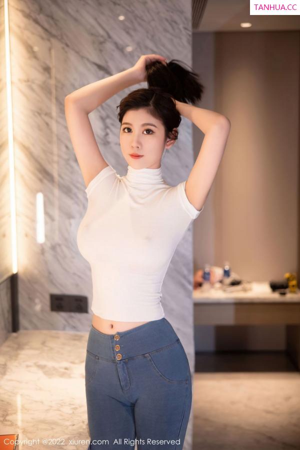 李雅柔  [XiuRen]高清写真图 2022.10.08 No.5677 李雅柔182CM第37张图片